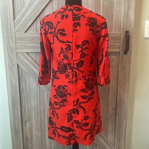 💄💃 Gorgeous vintage dress with billowy sleeves and black crystal appliqués EUC - Picture 8 of 11